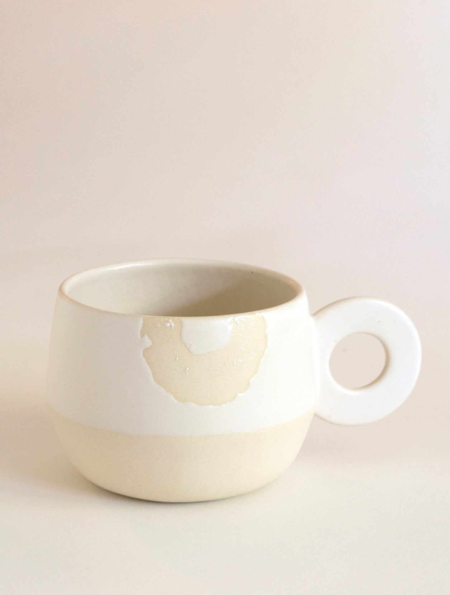 Tasse latte blanche matte