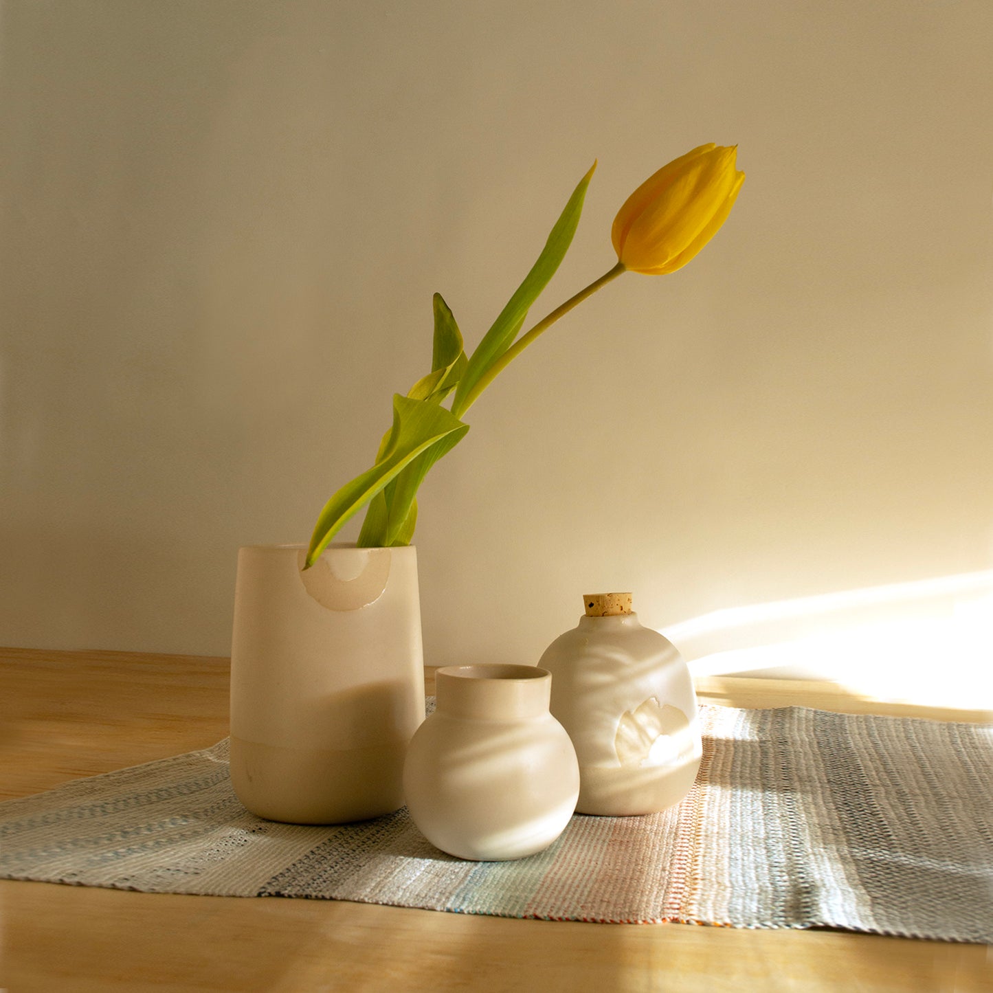 Vase droit blanc mat