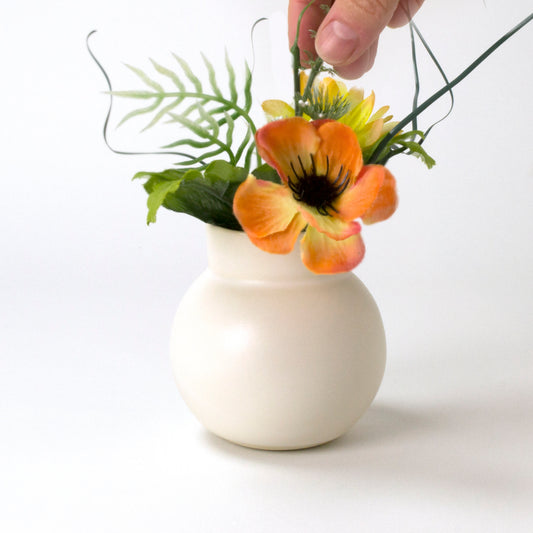 Mini matt white Ball vase